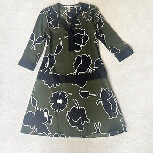 Diane Von Furstenberg Silk Drop Waist Nadine Olive Green Black White Dress sz 2